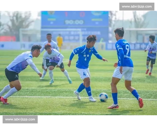 标题:“宿 7” 马子乾:宿超绿茵上的追风逐梦人